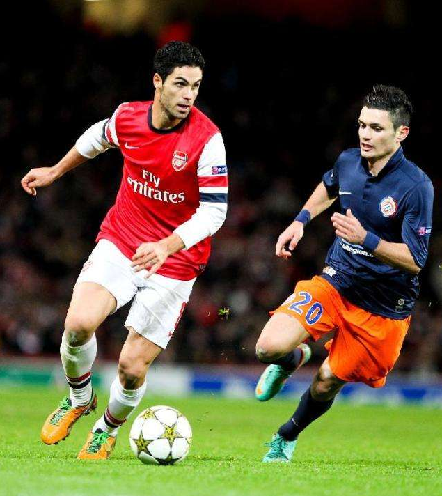 里昂训练开放日;今晚单刀错失引欢呼;意甲在即;轮换策略成焦点(排队等车的幽默句子) 里昂训练开放日;今晚单刀错失引欢呼;意甲在即;轮换策略成焦点(排队等车的幽默句子)